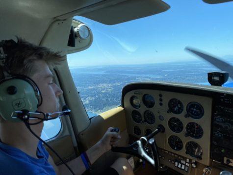 Senior Cole Barger flies toward his pilot license